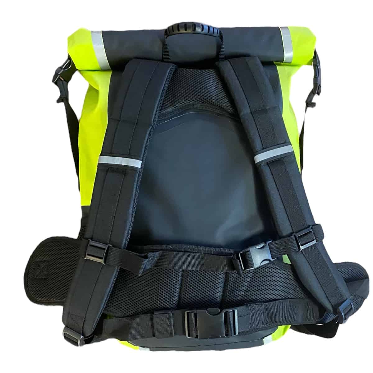 Get Ready For Any Adventure with Oxford's Aqua B-25 Hydro Backpack