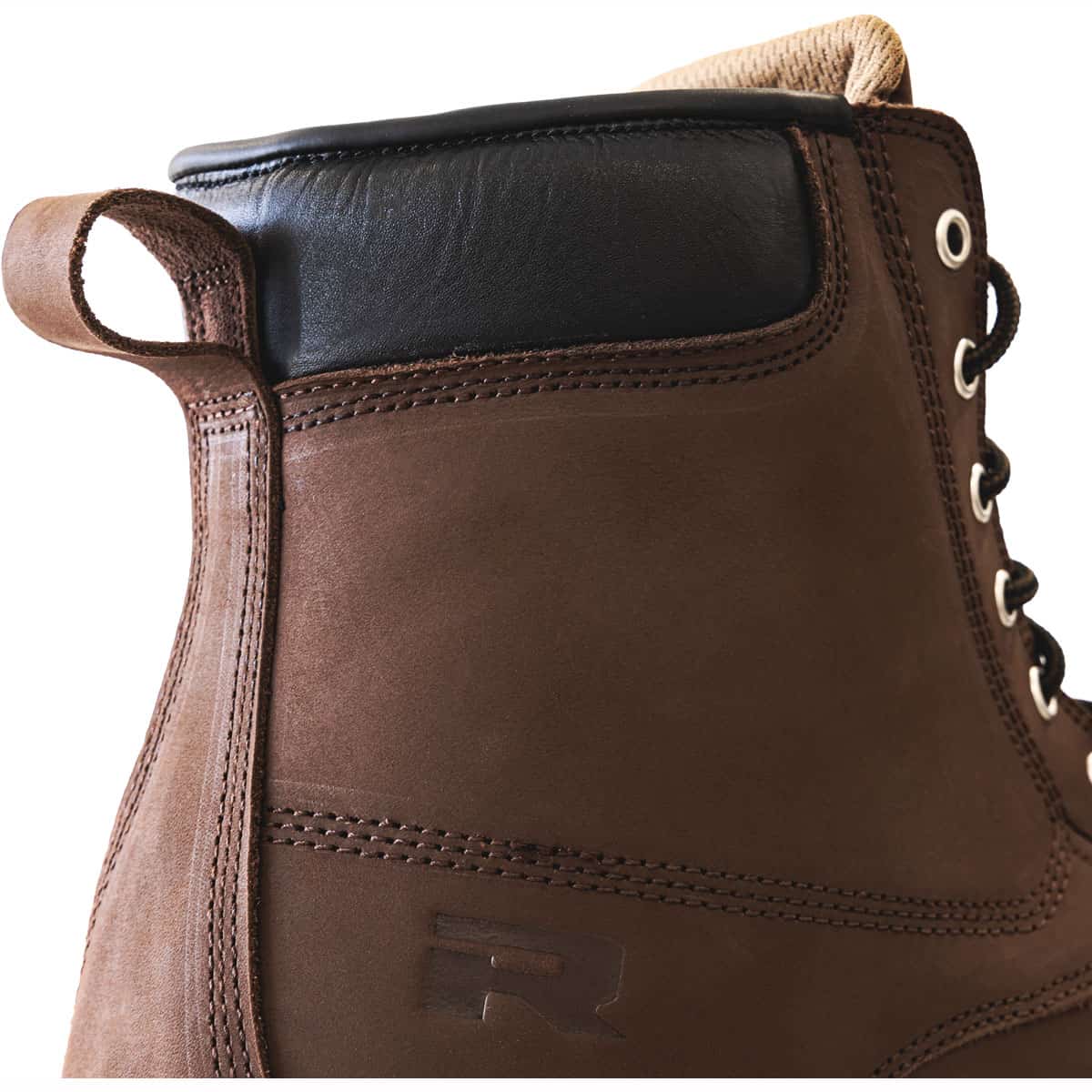 Richa Calgary Casual motorcycle boots: 100% leather construction with timeless design - padded heel