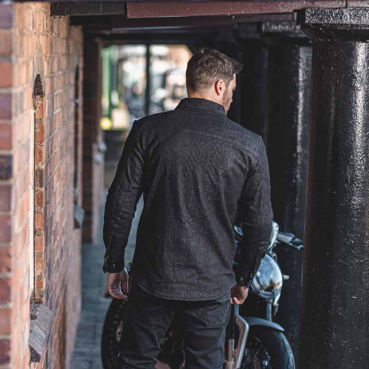 Spada Vermont protective motorcycle jacket lifestyle 2